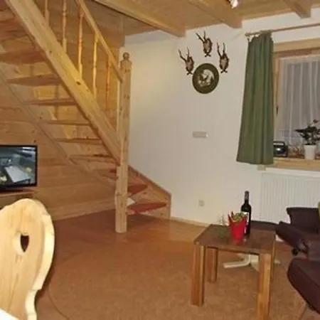 Ferienhaus Jagdhaus Mit Kleiner Terrasse Semesterbostad Philippsreut